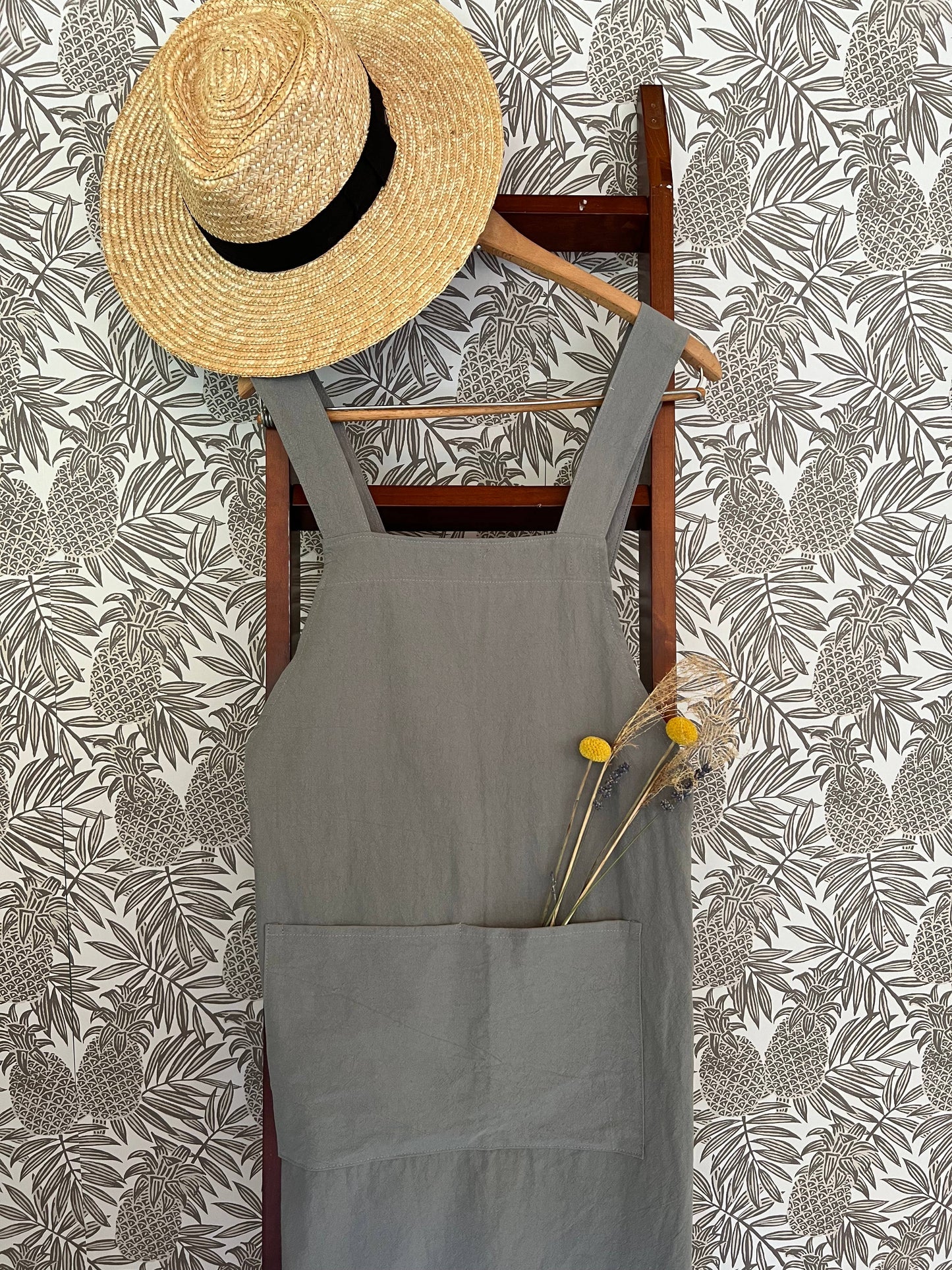 CROSS BACK APRON: FOG GREY