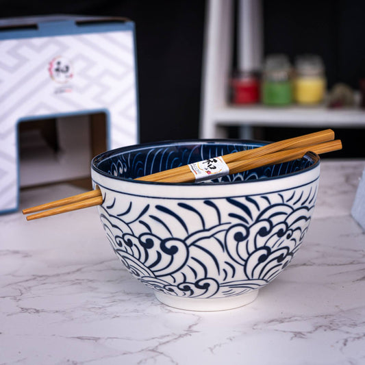 NAMI WAVES BOWL WITH CHOPSTICKS 6"