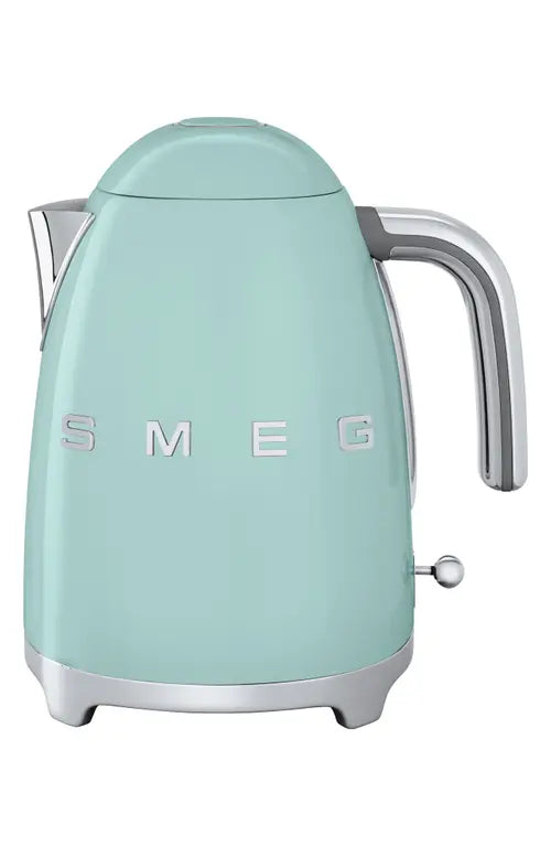 SMEG ELECTRIC KETTLE 7 CUP PASTEL GREEN