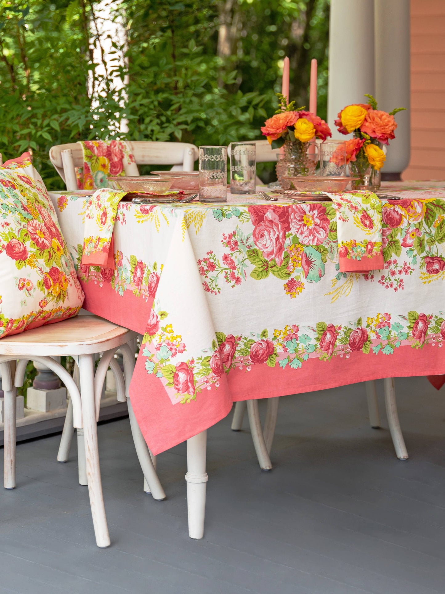 APRIL CORNELL TABLECLOTH MARION CORAL 60X90"