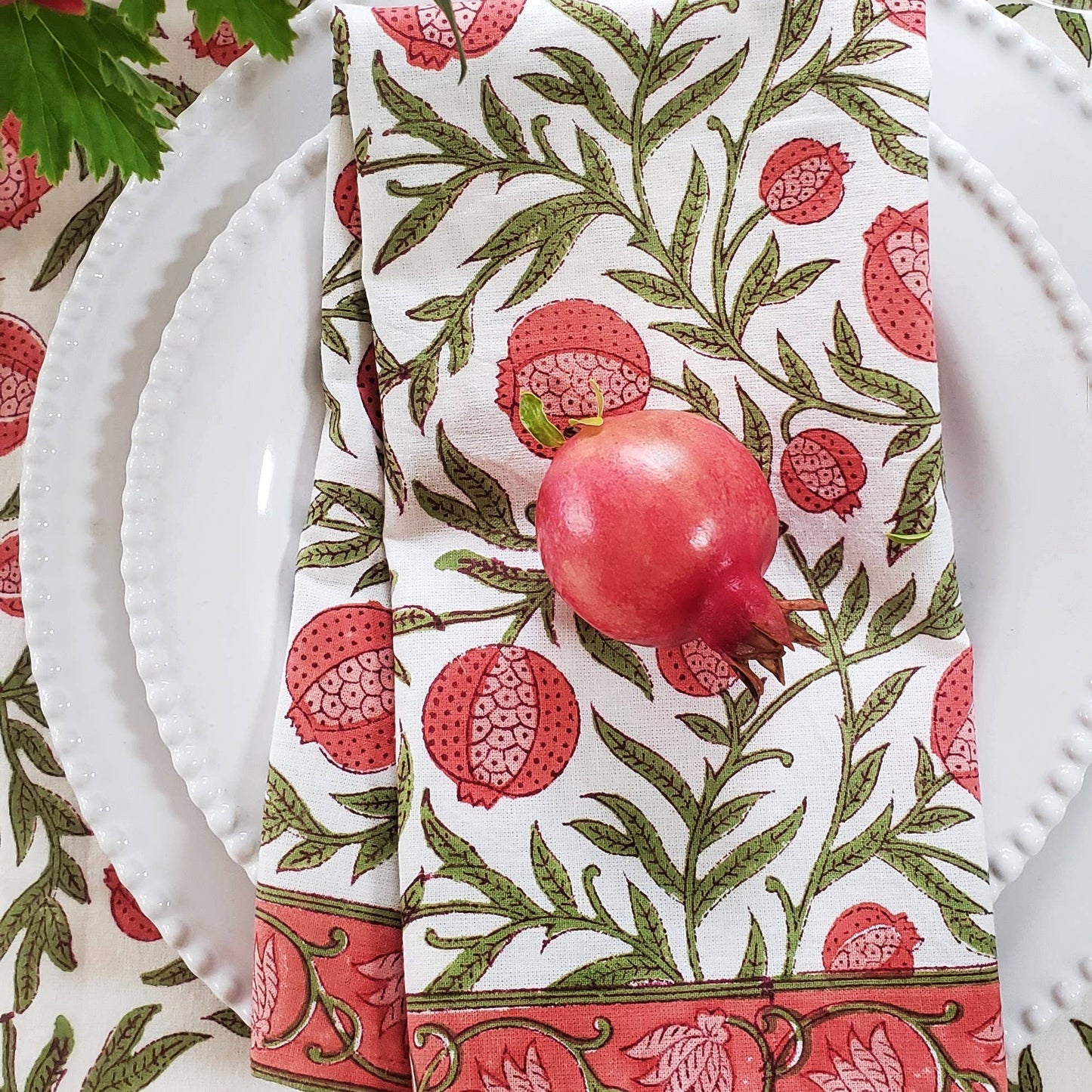 NAPKINS POMEGRANATE RED SET/4