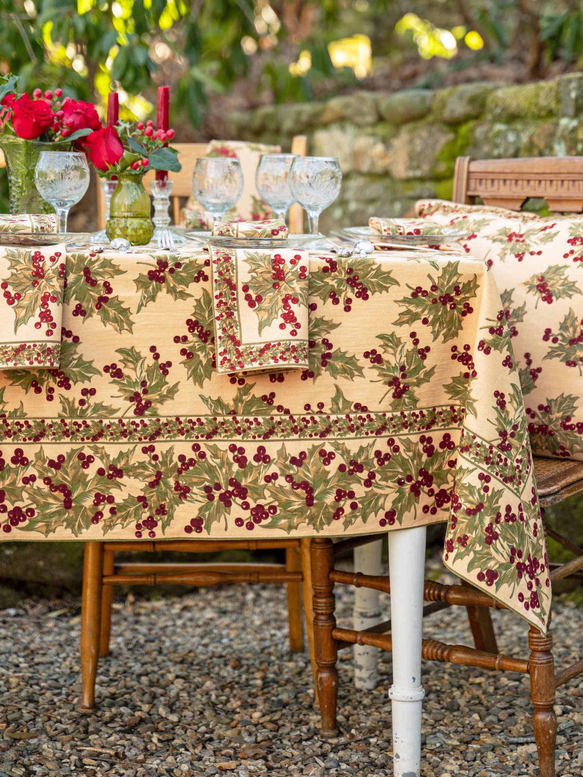 Winterberry Tablecloth - Dark Ecru: 36X36