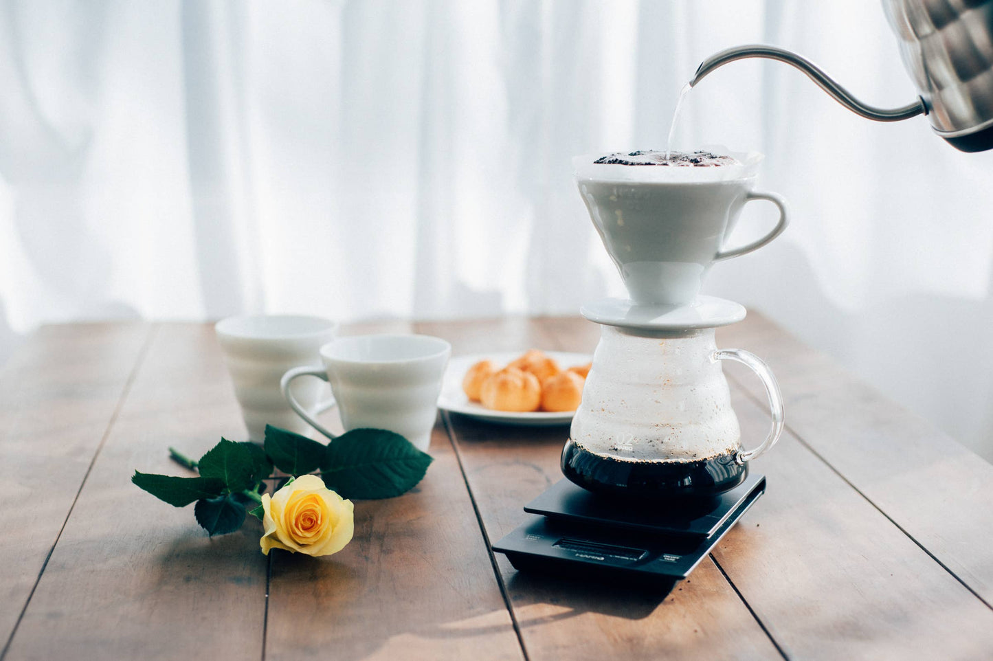 HARIO V60 Ceramic Coffee Dripper 02: White