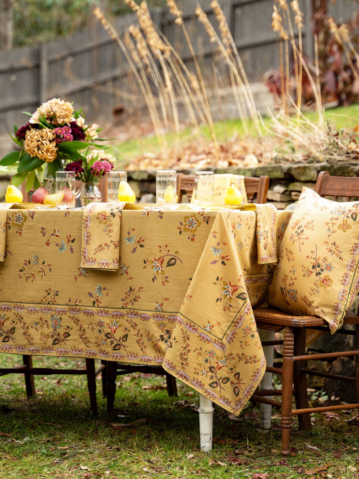 MADELINE TABLECLOTH - STRAW 54 X 54