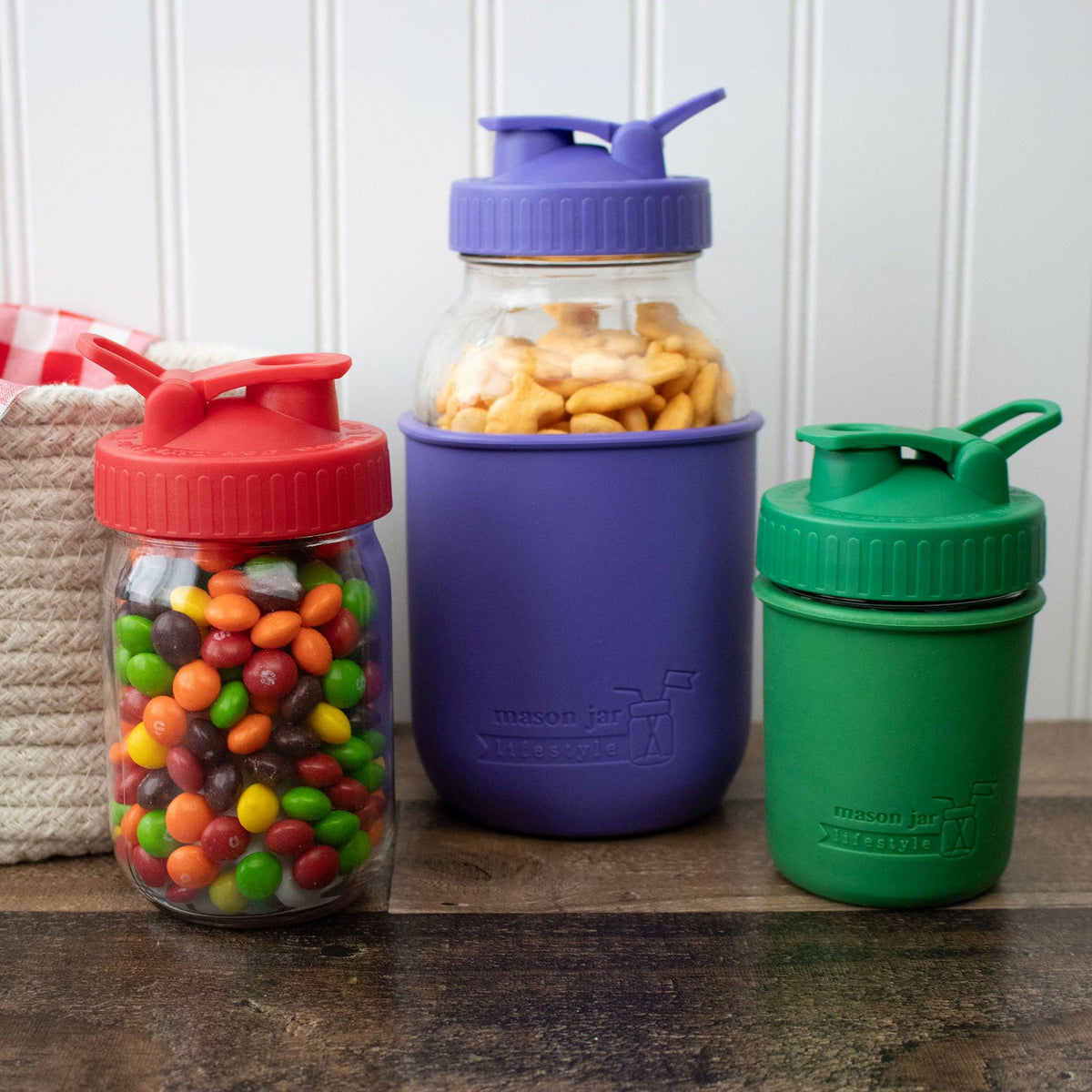 Pour & Store Shaker Lid with Carry Loop for Mason Jars: Cherry red / Wide mouth / Updated