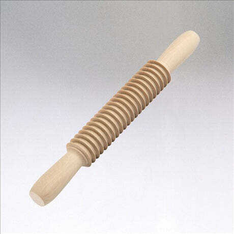 WOODEN FETTUCCINE PASTA CUTTER